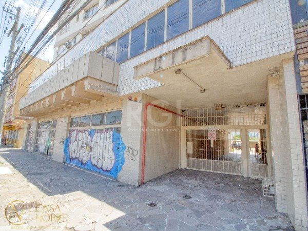 Apartamento à venda com 1 quarto, 46m², Avenida Bento Gonçalves no bairro Partenon em Porto Alegre