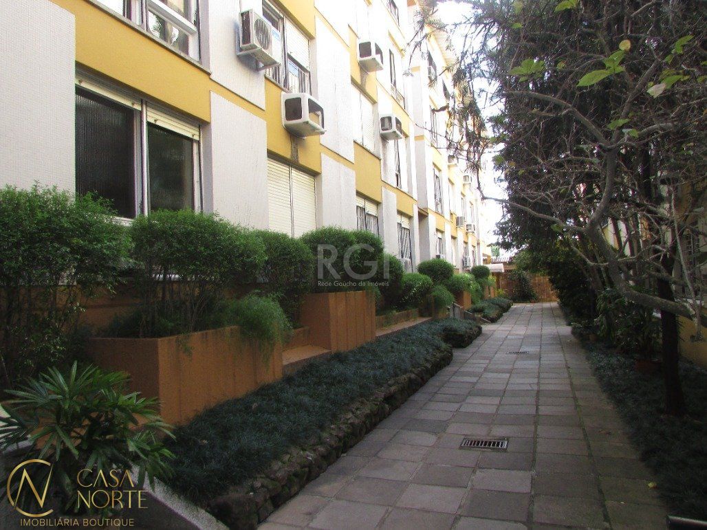Apartamento à venda com 2 quartos, 70m², 1 vaga, Rua Tito Lívio Zambecari no bairro Mont Serrat em Porto Alegre