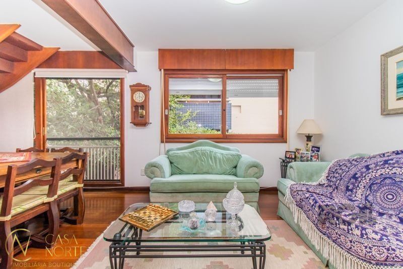 Cobertura à venda com 3 quartos, 233m², 1 suíte, 2 vagas, Rua Anita Garibaldi no bairro Mont Serrat em Porto Alegre