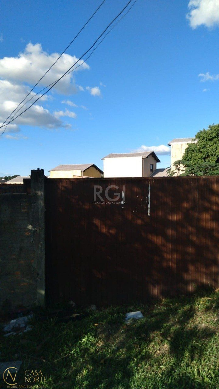 Terreno à venda  com 381m², Rua Barao de Bage no bairro Vila Jardim em Porto Alegre