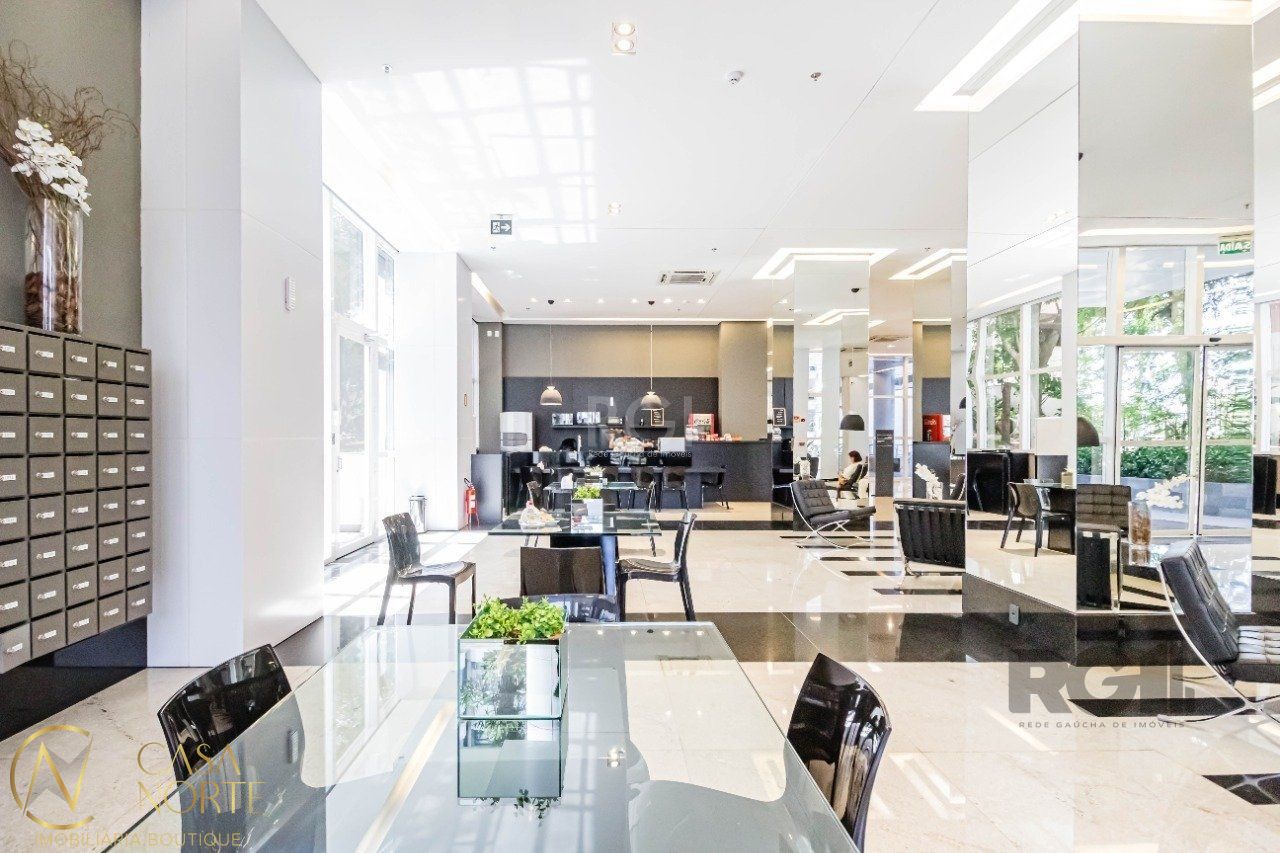 Sala Comercial à venda , 40m², 1 vaga, Rua Anita Garibaldi no bairro Mont Serrat em Porto Alegre