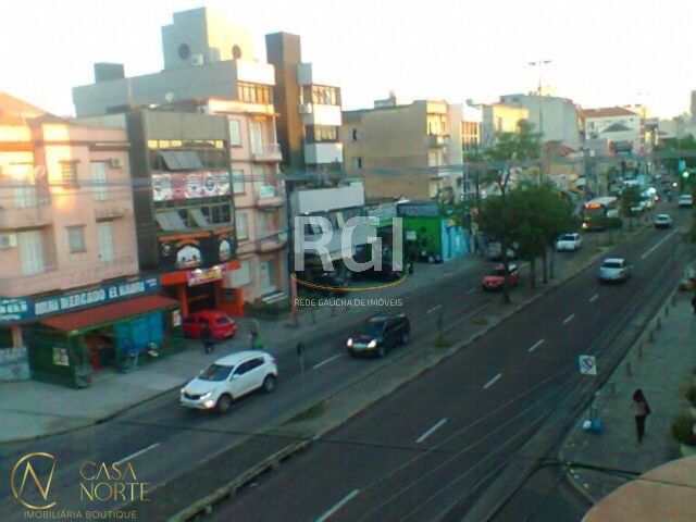 Apartamento à venda com 3 quartos, 80m², Rua Buarque de Macedo no bairro São Geraldo em Porto Alegre