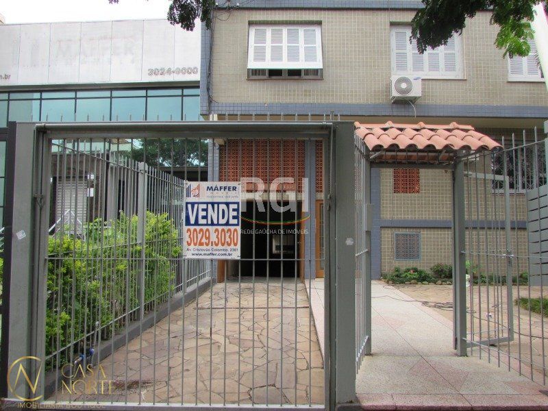 Apartamento à venda com 1 quarto, 76m², Avenida Cristóvão Colombo no bairro São João em Porto Alegre