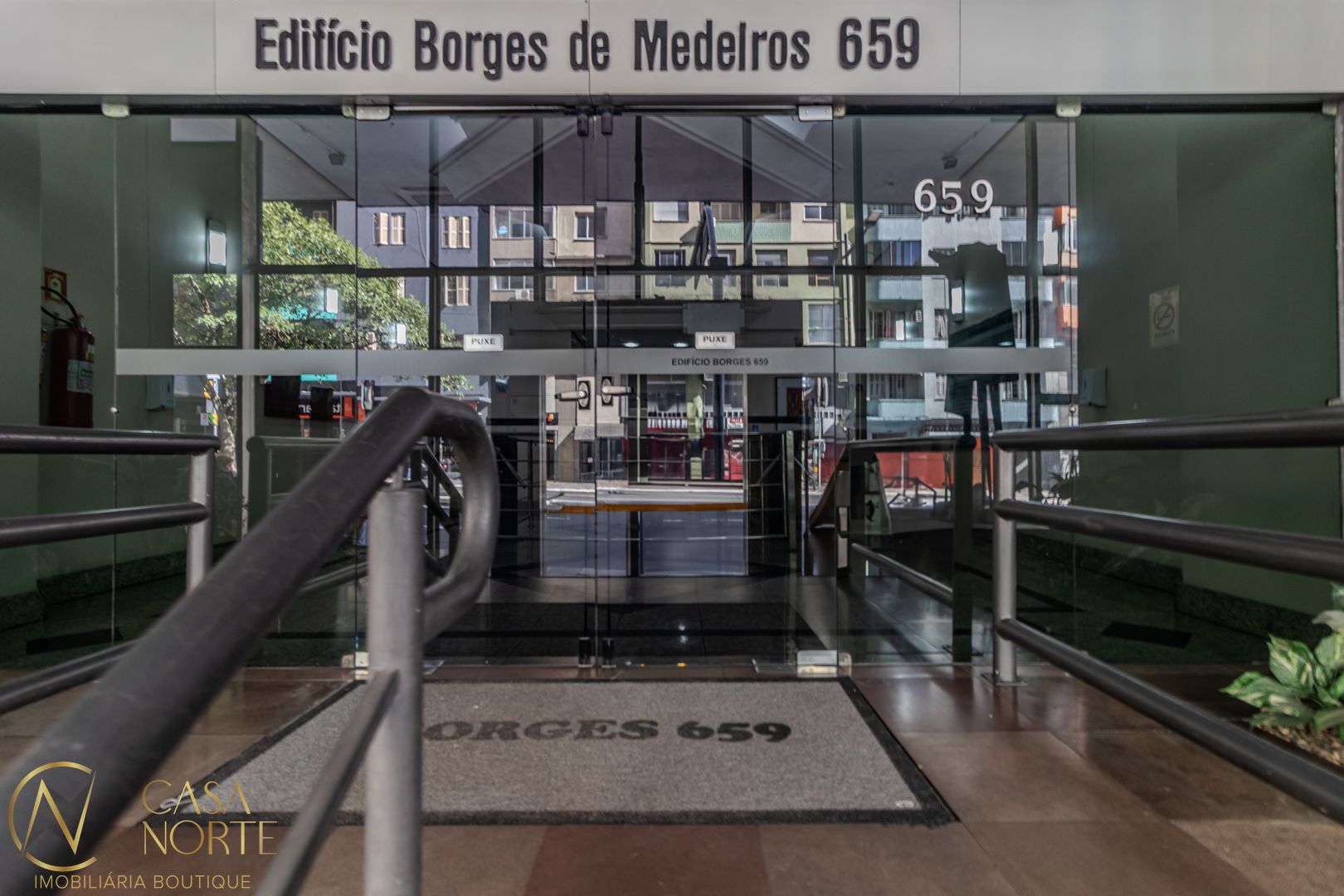 Conjunto Comercial à venda com 20 quartos, 527m², 4 vagas, Avenida Borges de Medeiros no bairro Centro Histórico em Porto Alegre
