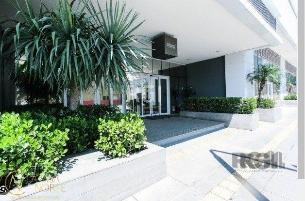 Sala Comercial à venda , 38m², 1 vaga, Rua Ramiro Barcelos no bairro Floresta em Porto Alegre