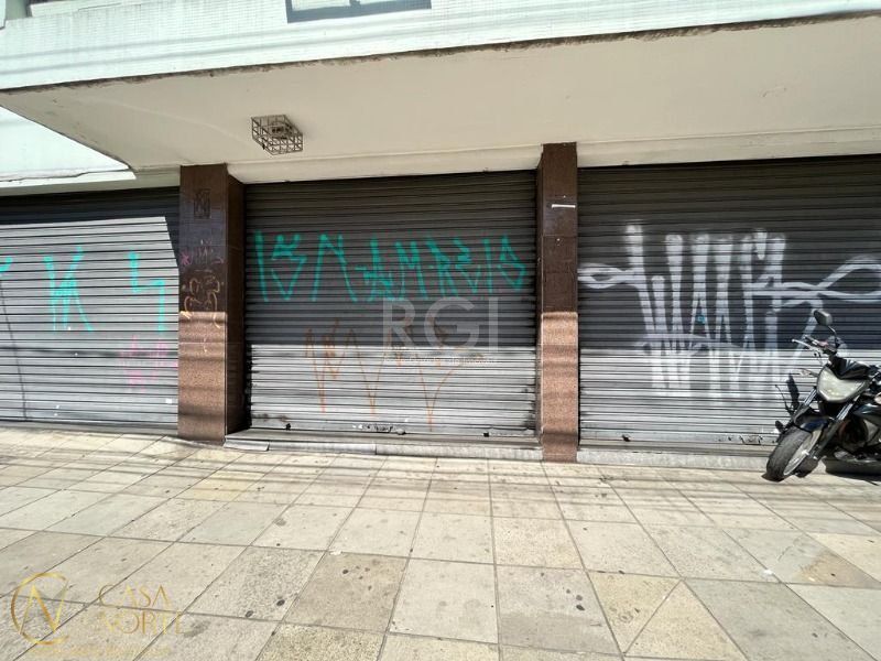 Pavilhão à venda , 1300m², Avenida Bento Gonçalves no bairro Partenon em Porto Alegre