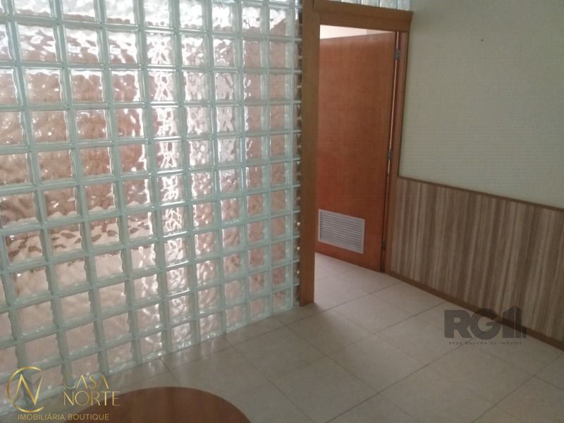 Sala Comercial à venda , 45m², Rua Professor Annes Dias no bairro Centro Histórico em Porto Alegre
