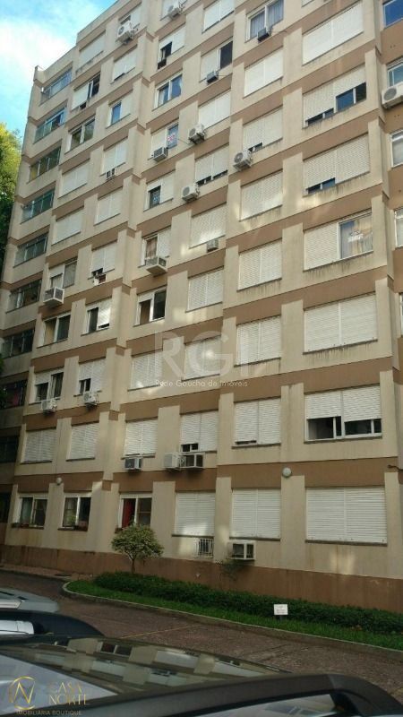 Apartamento à venda com 2 quartos, 83m², Avenida Guaiba no bairro Vila Assunção em Porto Alegre