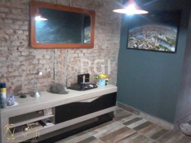 Apartamento à venda com 2 quartos, 60m², 1 vaga, Rua Alberto Silva no bairro Vila Ipiranga em Porto Alegre