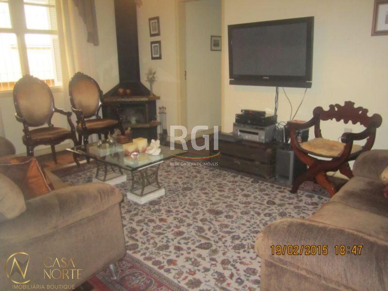 Apartamento à venda com 3 quartos, 110m², 1 suíte, Rua Marques do Pombal no bairro Auxiliadora em Porto Alegre