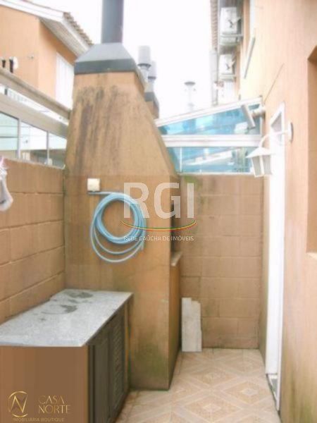 Casa de Condomínio à venda com 3 quartos, 84m², 1 vaga, Rua Tenente Ary Tarrago no bairro Protásio Alves em Porto Alegre