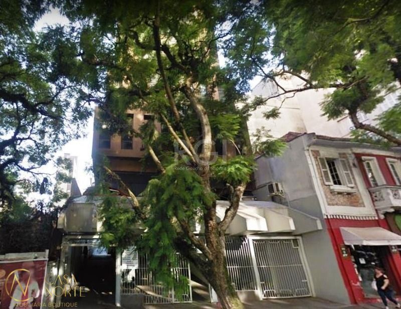 Sala Comercial à venda , 126m², 1 vaga, Rua Ramiro Barcelos no bairro Independência em Porto Alegre