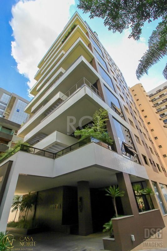 Apartamento à venda com 4 quartos, 303m², 4 suítes, 6 vagas, Avenida Lageado no bairro Petrópolis em Porto Alegre
