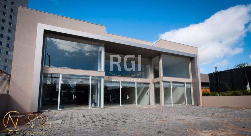 Loja à venda , 700m², 3 vagas, Rua Joaquim Silveira no bairro São Sebastião em Porto Alegre