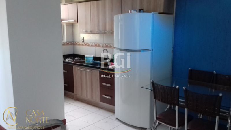 Apartamento à venda com 2 quartos, 38m², Rua Vinte e Seis de Marco no bairro Mário Quintana em Porto Alegre
