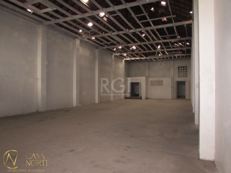 Pavilhão à venda , 330m², 2 vagas, Almirante Barroso no bairro Floresta em Porto Alegre