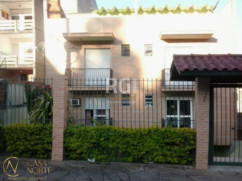 Cobertura à venda com 2 quartos, 80m², Rua São Lucas no bairro Jardim do Salso em Porto Alegre