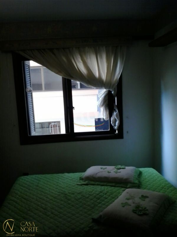 Apartamento à venda com 2 quartos, 70m², 1 vaga, Rua Alberto Silva no bairro Vila Ipiranga em Porto Alegre