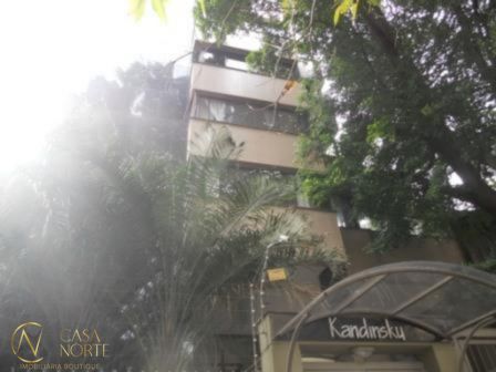 Apartamento à venda com 3 quartos, 129m², 1 suíte, 2 vagas, Rua Felicissimo de Azevedo no bairro Auxiliadora em Porto Alegre