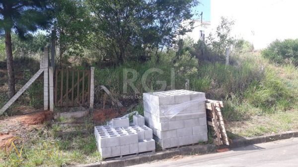 Terreno à venda  com 200m², Rua Manoel Fernandes no bairro Guarujá em Porto Alegre