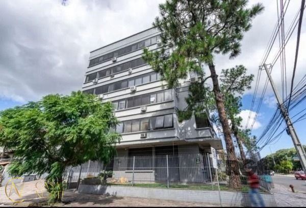 Sala Comercial à venda , 29m², Avenida Padre Cacique no bairro Praia de Belas em Porto Alegre