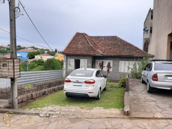 Terreno à venda  com 1089m², Avenida Professor Oscar Pereira no bairro Glória em Porto Alegre