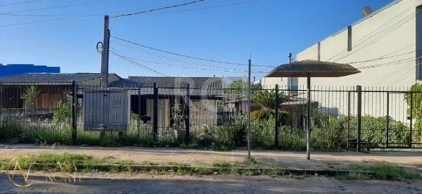 Terreno à venda , 924m², Rua Padre João Batista Reus no bairro Camaquã em Porto Alegre