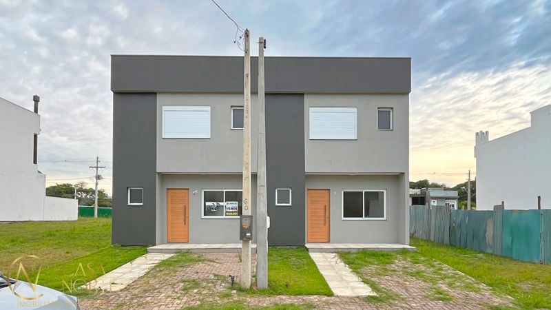 Casa de Condomínio à venda , 99m², 2 suítes, 2 vagas, Estrada Jorge Pereira Nunes no bairro Campo Novo em Porto Alegre