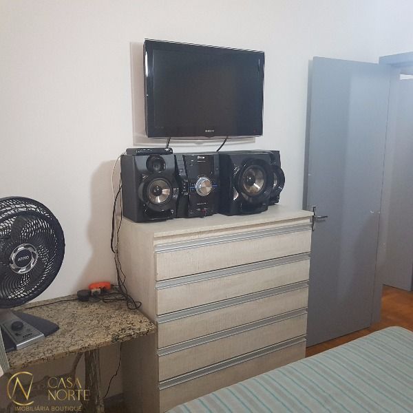Apartamento à venda com 3 quartos, 71m², Rua Jaguari no bairro Cristal em Porto Alegre