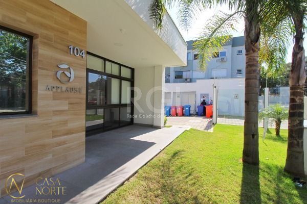 Apartamento à venda com 3 quartos, 94m², 1 suíte, 2 vagas, Rua Porto Calvo no bairro Ipanema em Porto Alegre