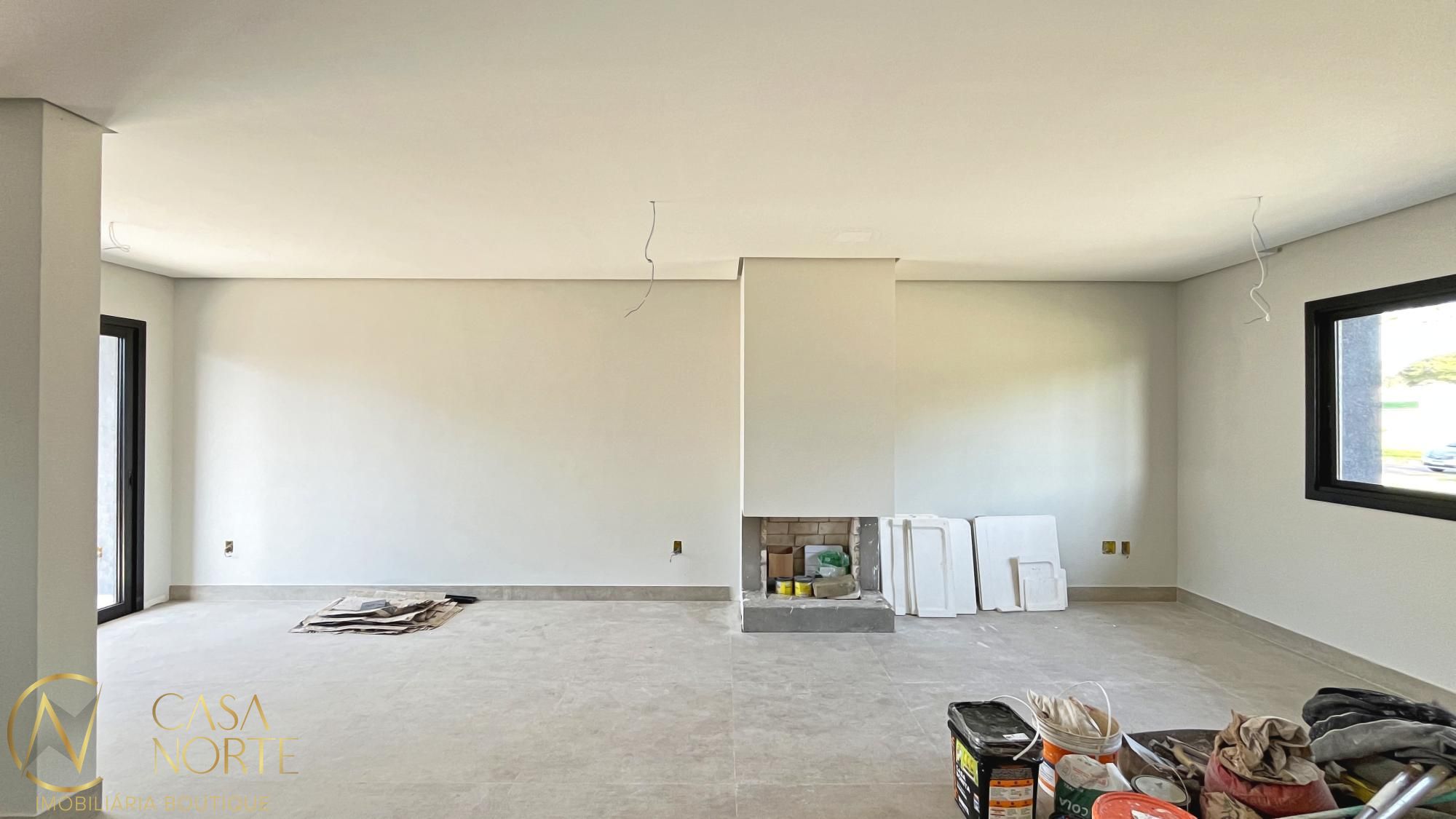 Casa de Condomínio à venda com 3 quartos, 140m², 1 suíte, 2 vagas, Avenida Juca Batista no bairro Hípica em Porto Alegre