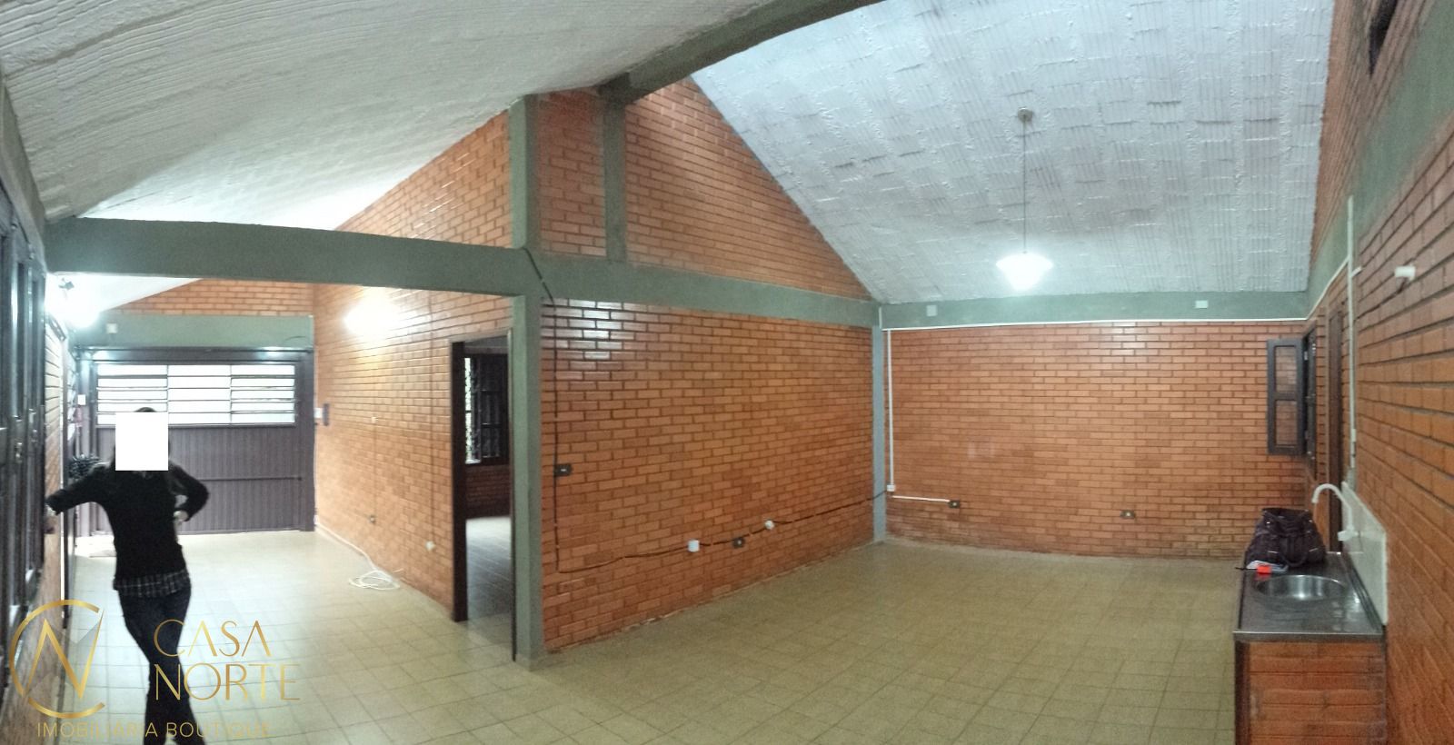 Casa à venda com 1 quarto, 100m², 1 vaga, Estrada Júlio Antônio Pereira no bairro Hípica em Porto Alegre