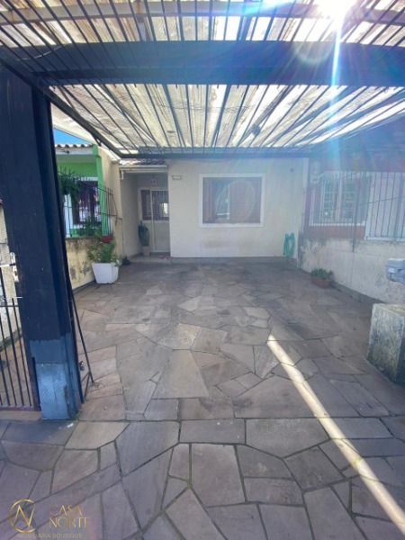Casa à venda com 2 quartos, 68m², 1 suíte, 1 vaga, Rua Francisca Prezzi Bolognesi no bairro Hípica em Porto Alegre