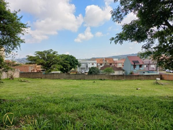Terreno à venda  com 142m², Estrada Jorge Pereira Nunes no bairro Campo Novo em Porto Alegre
