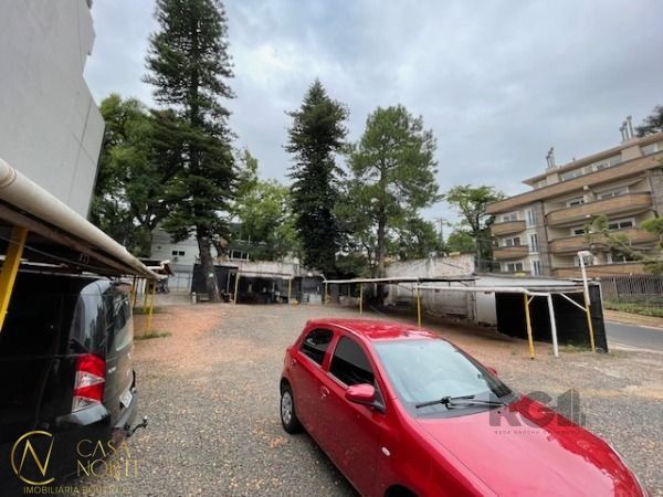 Terreno à venda  com 603m², Rua Silveiro no bairro Menino Deus em Porto Alegre