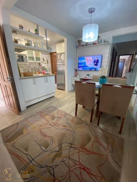 Casa à venda com 2 quartos, 68m², 1 suíte, 1 vaga, Rua Francisca Prezzi Bolognesi no bairro Hípica em Porto Alegre