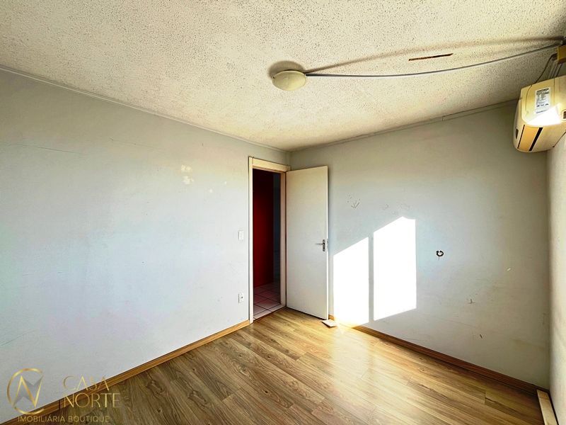 Apartamento à venda com 2 quartos, 43m², 1 vaga, Estrada Cristiano Kraemer no bairro Vila Nova em Porto Alegre