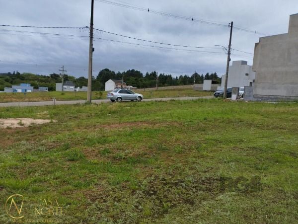 Terreno à venda  com 141m², Rua Talita da Cunha Chaves no bairro Lomba do Pinheiro em Porto Alegre
