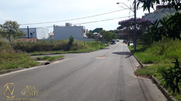 Terreno à venda  com 200m², Rua Manoel Fernandes no bairro Guarujá em Porto Alegre