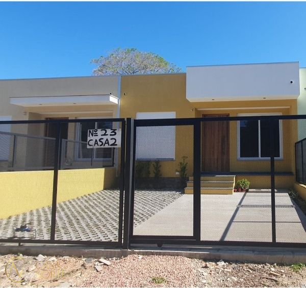 Casa de Condomínio à venda com 2 quartos, 70m², 2 vagas, Rua Criciuma no bairro Guarujá em Porto Alegre
