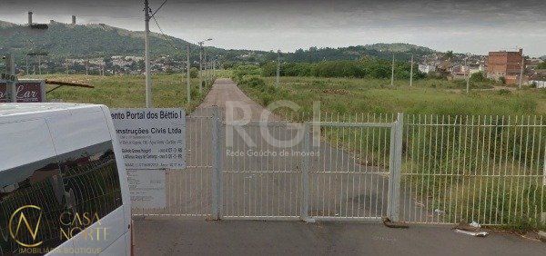 Terreno à venda  com 184m², Rua Catarino Andreatta no bairro Vila Nova em Porto Alegre