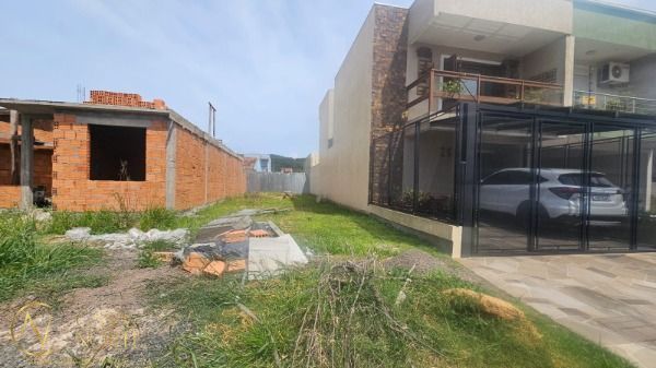 Terreno à venda  com 110m², Rua Jorge Babot Miranda no bairro Aberta dos Morros em Porto Alegre