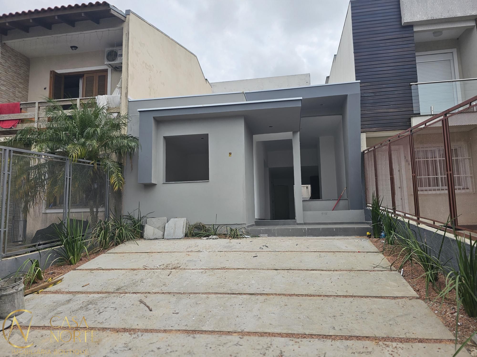 Casa à venda com 3 quartos, 80m², 1 suíte, 2 vagas, Rua Luzinete Alves Aragon no bairro Hípica em Porto Alegre