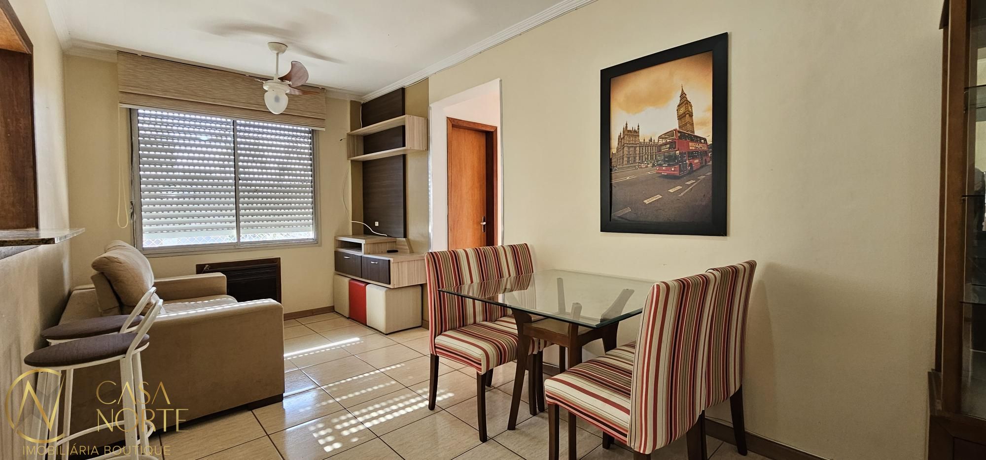 Apartamento à venda com 2 quartos, 60m², Rua Doutor Campos Velho no bairro Cristal em Porto Alegre