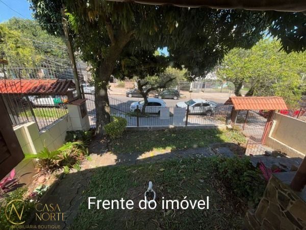 Casa à venda com 3 quartos, 190m², 5 vagas, Rua Camaquã no bairro Camaquã em Porto Alegre
