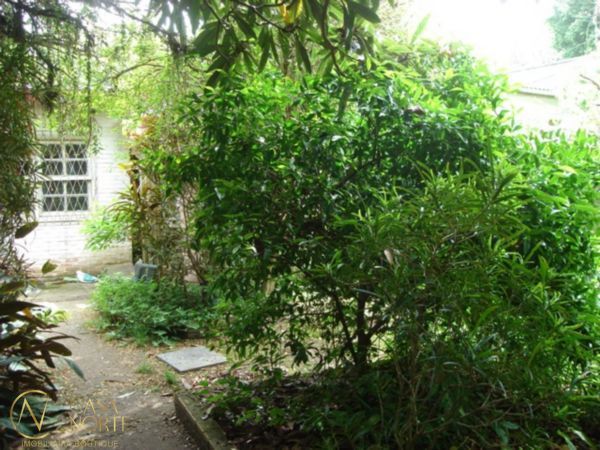 Terreno à venda  com 495m², Rua Landel de Moura no bairro Tristeza em Porto Alegre