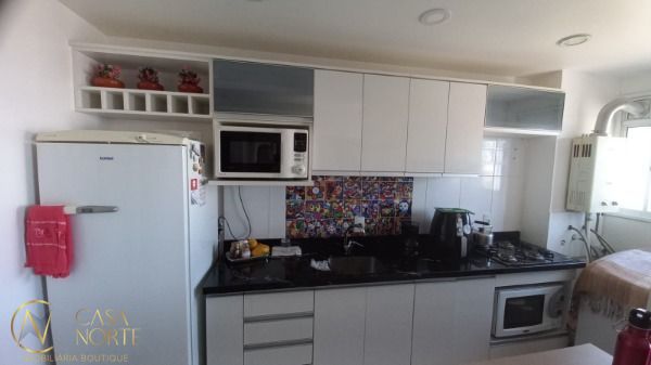 Apartamento à venda com 2 quartos, 45m², 1 vaga, Avenida Juca Batista no bairro Cavalhada em Porto Alegre