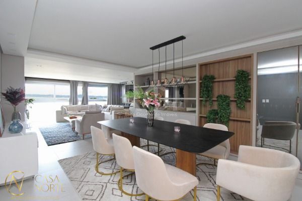 Cobertura à venda com 3 quartos, 351m², 3 suítes, 4 vagas, Avenida Guaiba no bairro Vila Assunção em Porto Alegre