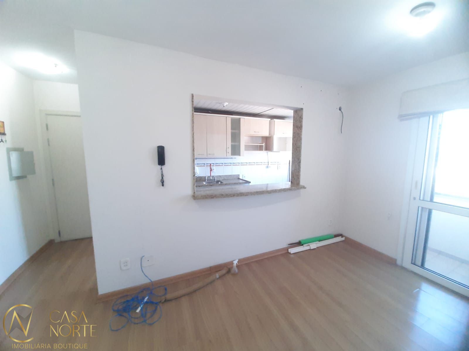 Apartamento à venda com 2 quartos, 55m², 1 vaga, Avenida da Cavalhada no bairro Cavalhada em Porto Alegre
