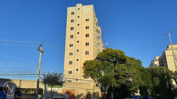 Apartamento à venda com 2 quartos, 42m², 1 vaga, Avenida da Cavalhada no bairro Cavalhada em Porto Alegre